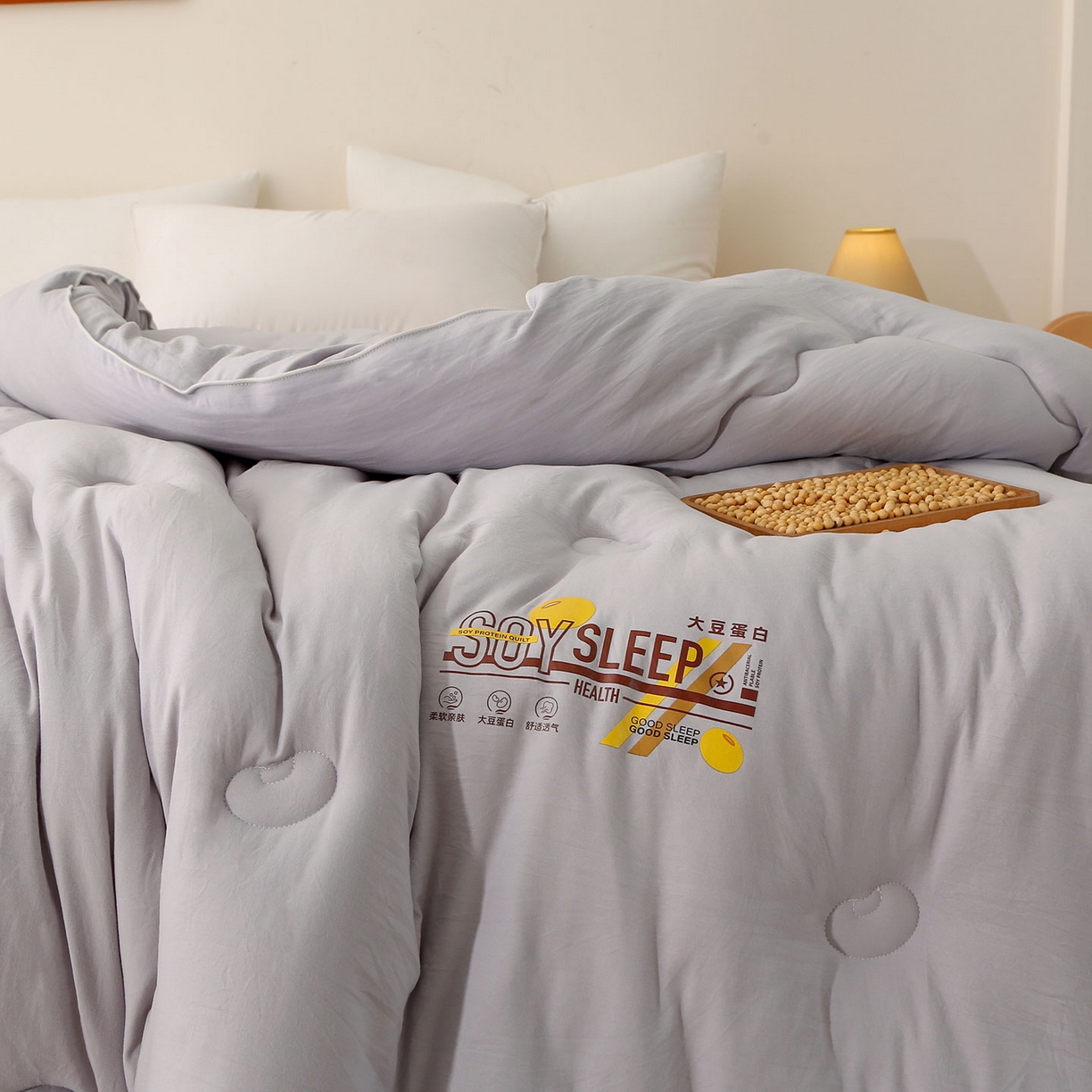 91家纺网 家纺一手货源 找家纺 薇玛仕 2025新款简约超柔水洗皱皱棉大豆被秋冬被被子被芯 浅灰