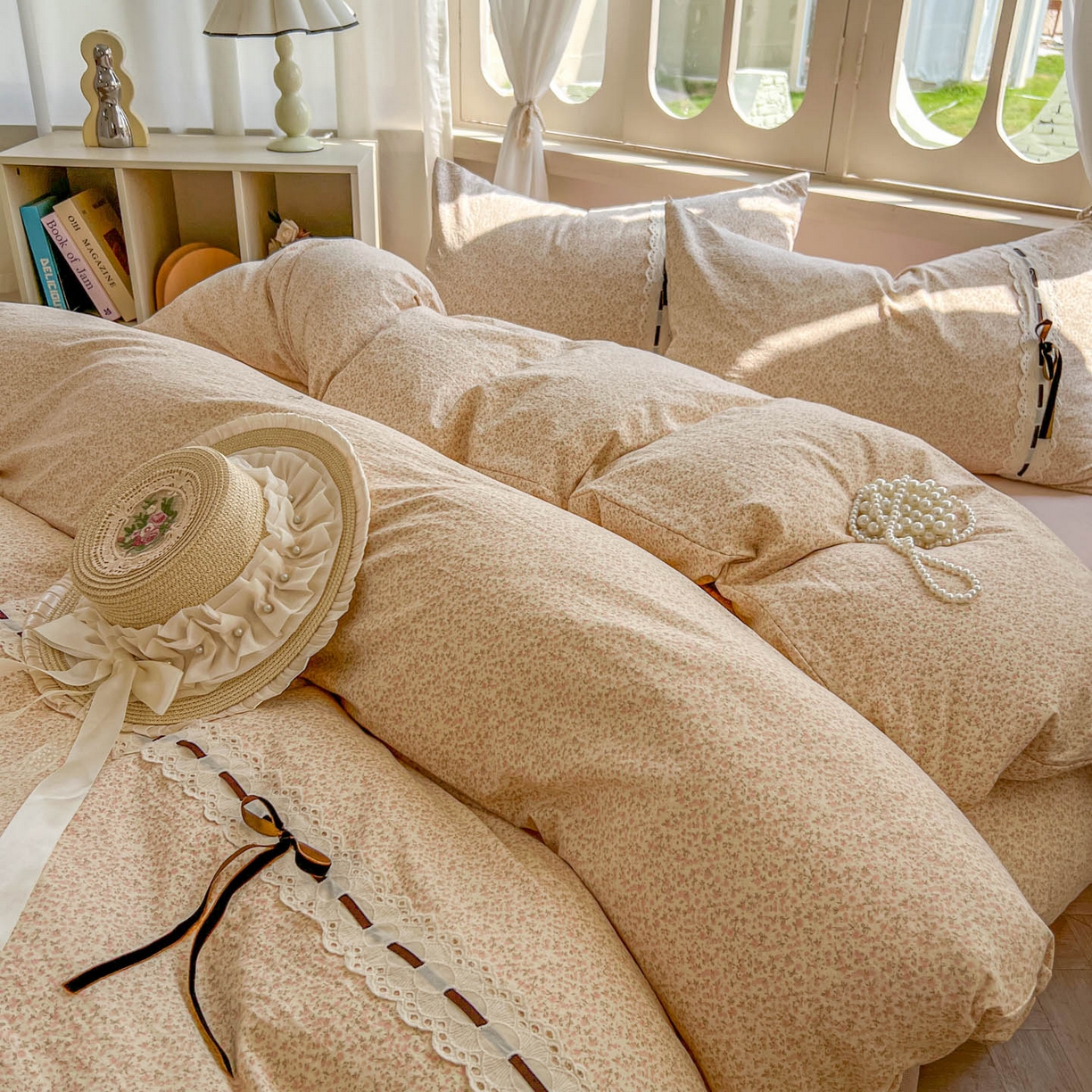 91家纺网 家纺一手货源 找家纺 老K (原美阁） 2025新款床裙款蝴蝶结细丝斜纹韩版四件套 缤纷花舍