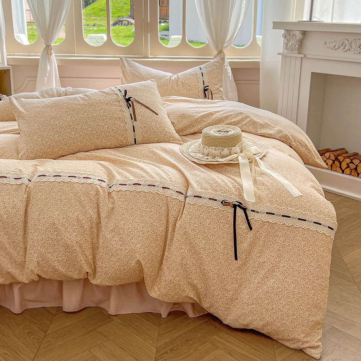 91家纺网 家纺一手货源 找家纺 老K (原美阁） 2025新款床裙款蝴蝶结细丝斜纹韩版四件套 缤纷花舍