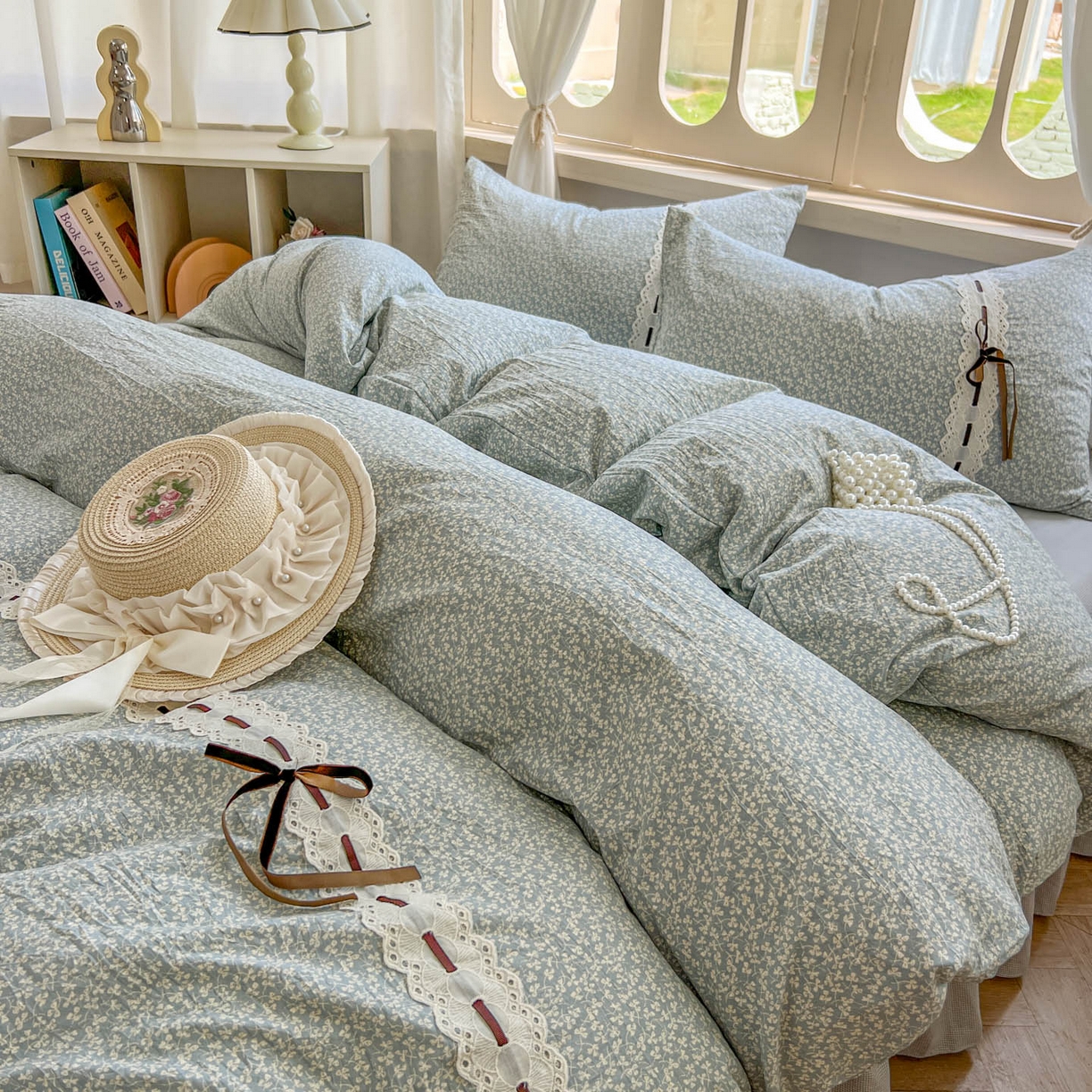 91家纺网 家纺一手货源 找家纺 老K (原美阁） 2025新款床裙款蝴蝶结细丝斜纹韩版四件套 绿色小碎花