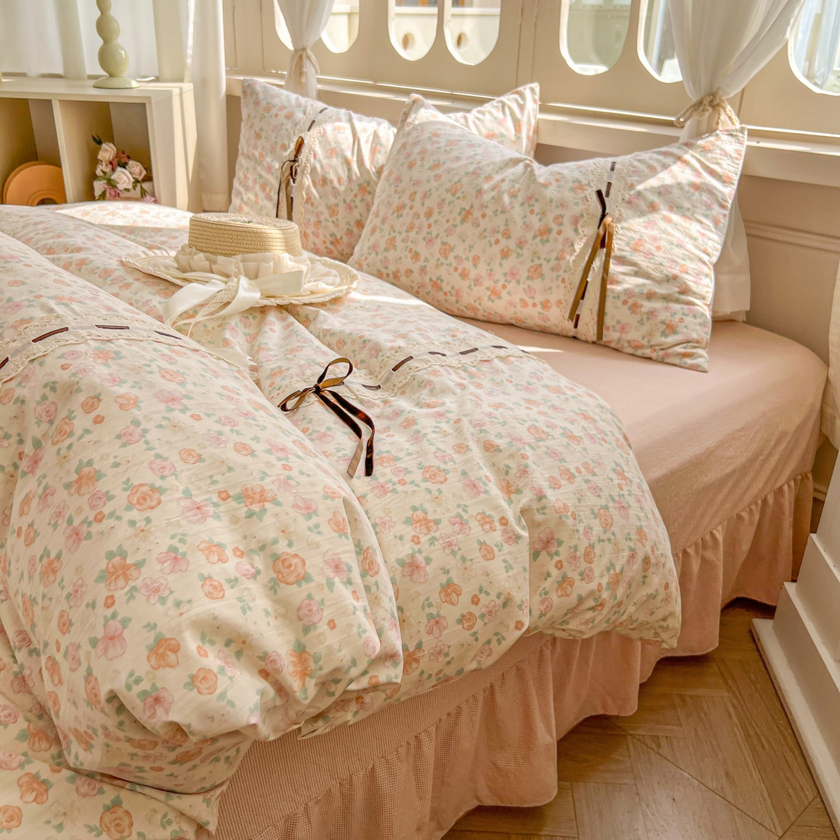 91家纺网 家纺一手货源 找家纺 老K (原美阁） 2025新款床裙款蝴蝶结细丝斜纹韩版四件套 悠然雅居