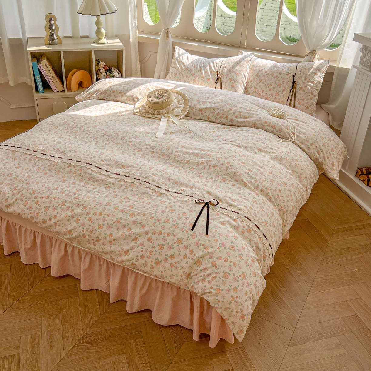 91家纺网 家纺一手货源 找家纺 老K (原美阁） 2025新款床裙款蝴蝶结细丝斜纹韩版四件套 悠然雅居