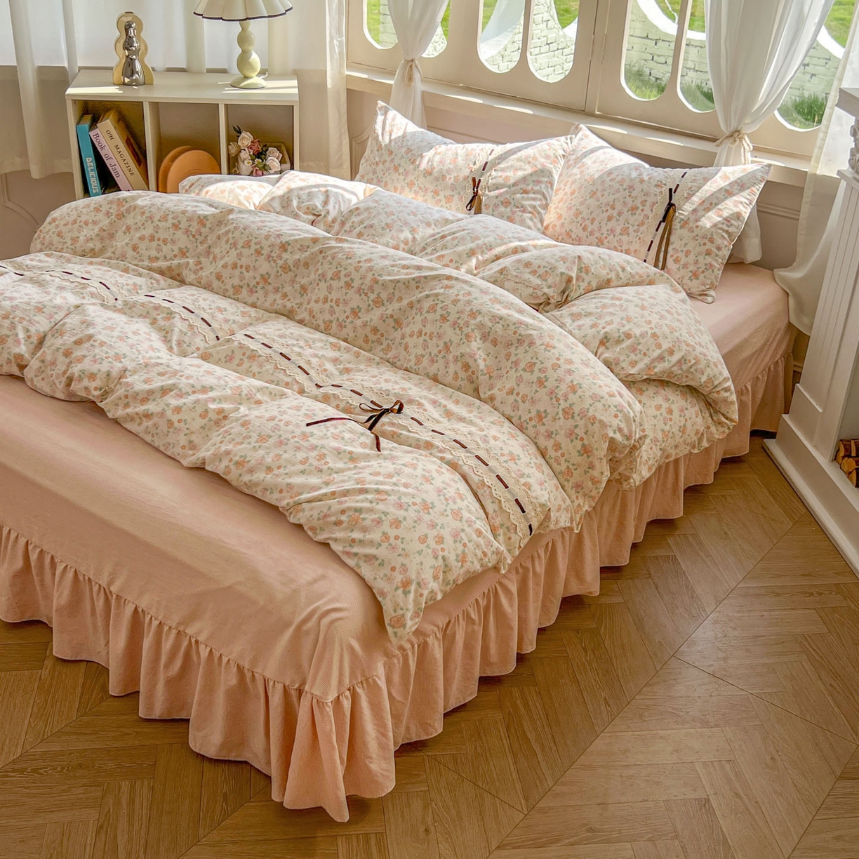 91家纺网 家纺一手货源 找家纺 老K (原美阁） 2025新款床裙款蝴蝶结细丝斜纹韩版四件套 悠然雅居