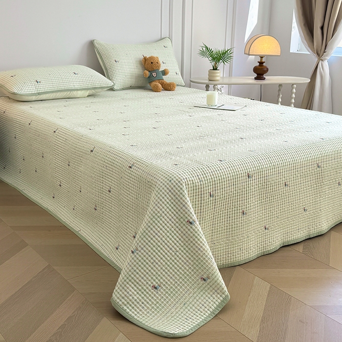 91家纺网 家纺一手货源 找家纺 卢赛尔 2025新款床盖单品单床盖云感加厚夹床单床罩软床垫-四季款（提供买家秀） 腊肠狗