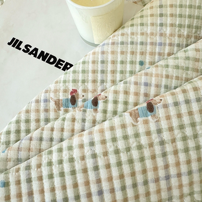 91家纺网 家纺一手货源 找家纺 卢赛尔 2025新款床盖单品单床盖云感加厚夹床单床罩软床垫-四季款（提供买家秀） 腊肠狗