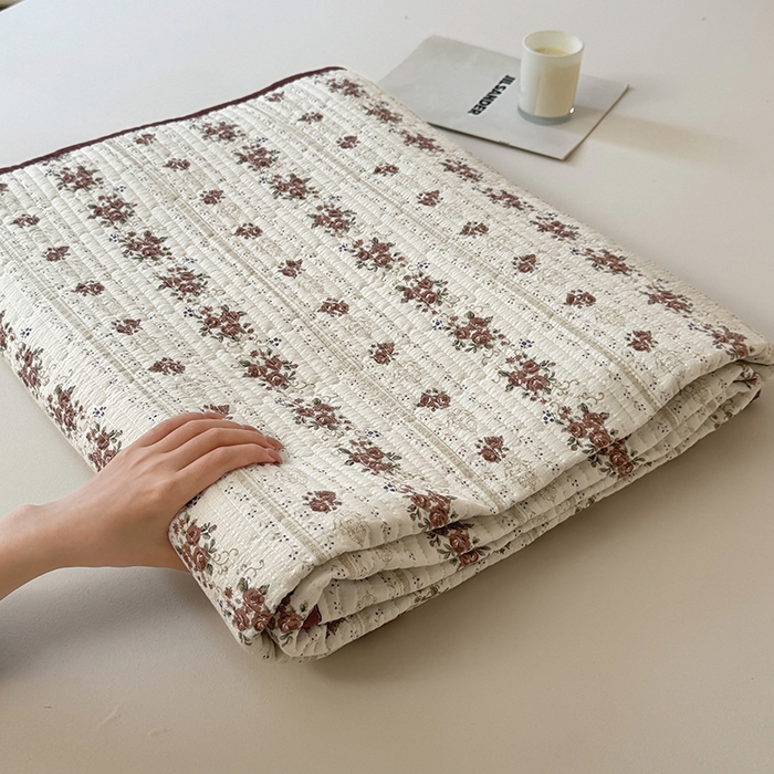 91家纺网 家纺一手货源 找家纺 卢赛尔 2025新款床盖单品单床盖云感加厚夹床单床罩软床垫-四季款（提供买家秀） 茉莉