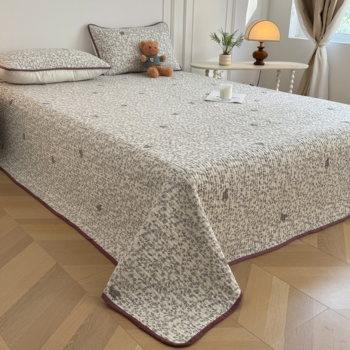 91家纺网 家纺一手货源 找家纺 卢赛尔 2025新款床盖单品单床盖云感加厚夹床单床罩软床垫-四季款（提供买家秀） 夕颜