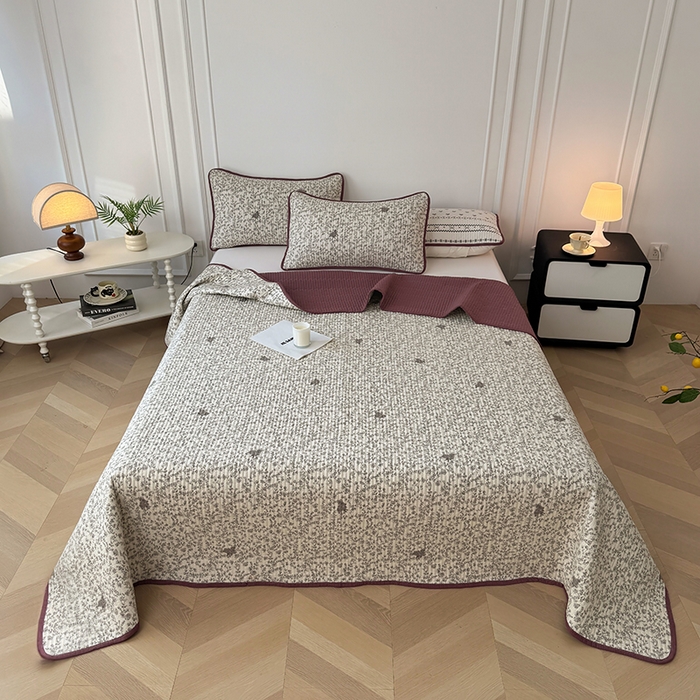 91家纺网 家纺一手货源 找家纺 卢赛尔 2025新款床盖单品单床盖云感加厚夹床单床罩软床垫-四季款（提供买家秀） 夕颜