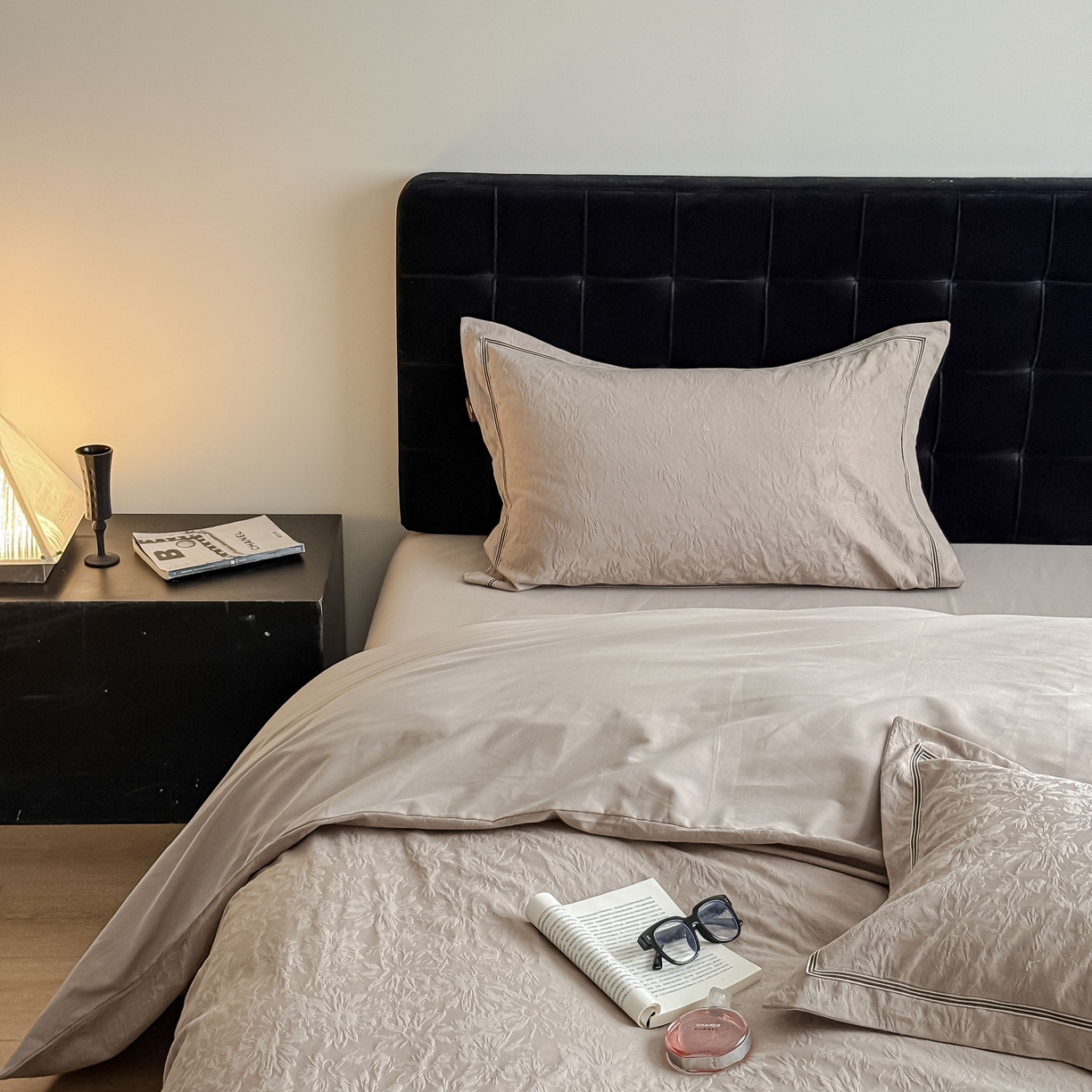 91家纺网 家纺一手货源 找家纺 （总）于果 2025新款全棉纯棉亮面立体浮雕磨毛四件套