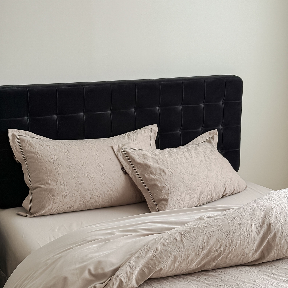 91家纺网 家纺一手货源 找家纺 （总）于果 2025新款全棉纯棉亮面立体浮雕磨毛四件套