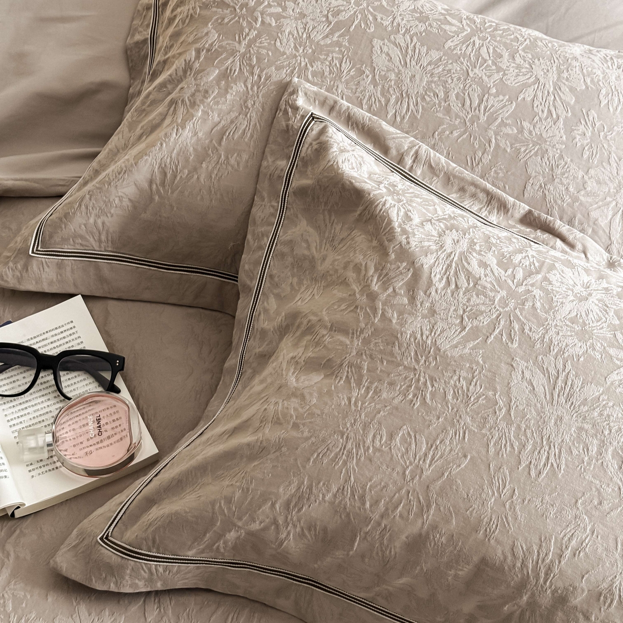 91家纺网 家纺一手货源 找家纺 （总）于果 2025新款全棉纯棉亮面立体浮雕磨毛四件套