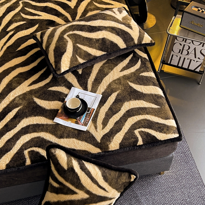 91家纺网 家纺一手货源 找家纺 （总）极简 2025新款牛奶绒保暖单床笠 床笠单件