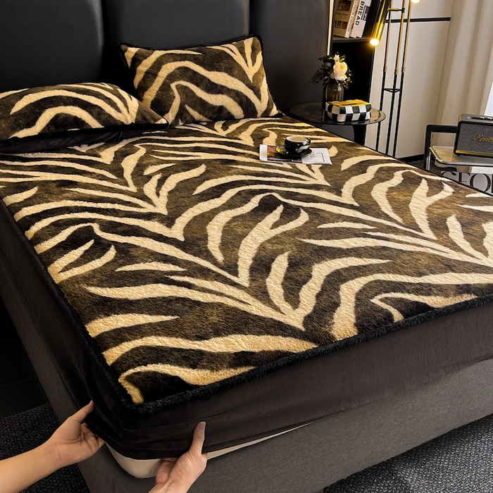 91家纺网 家纺一手货源 找家纺 （总）极简 2025新款牛奶绒保暖单床笠 床笠单件