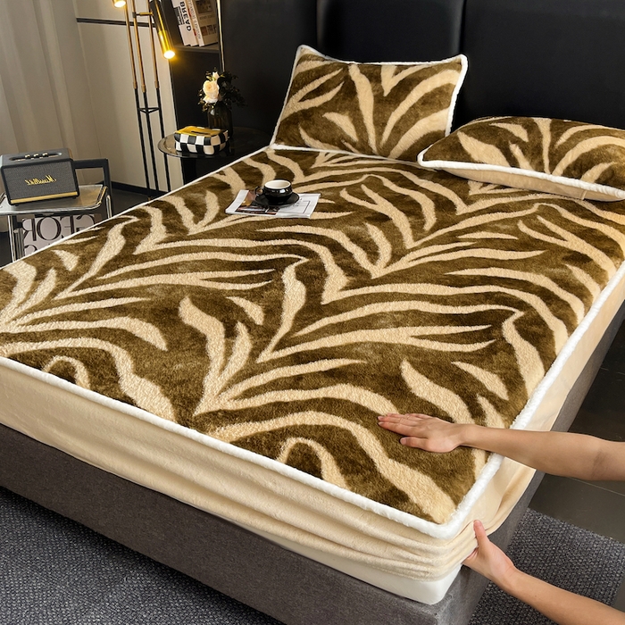 91家纺网 家纺一手货源 找家纺 （总）极简 2025新款牛奶绒保暖单床笠 床笠单件