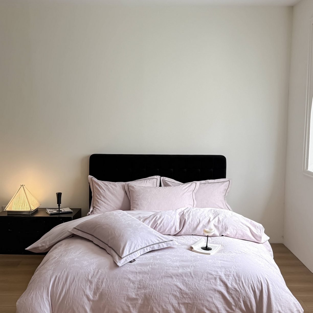 91家纺网 家纺一手货源 找家纺 于果 2025新款全棉纯棉亮面立体浮雕磨毛四件套 花漾梦境-幻影紫