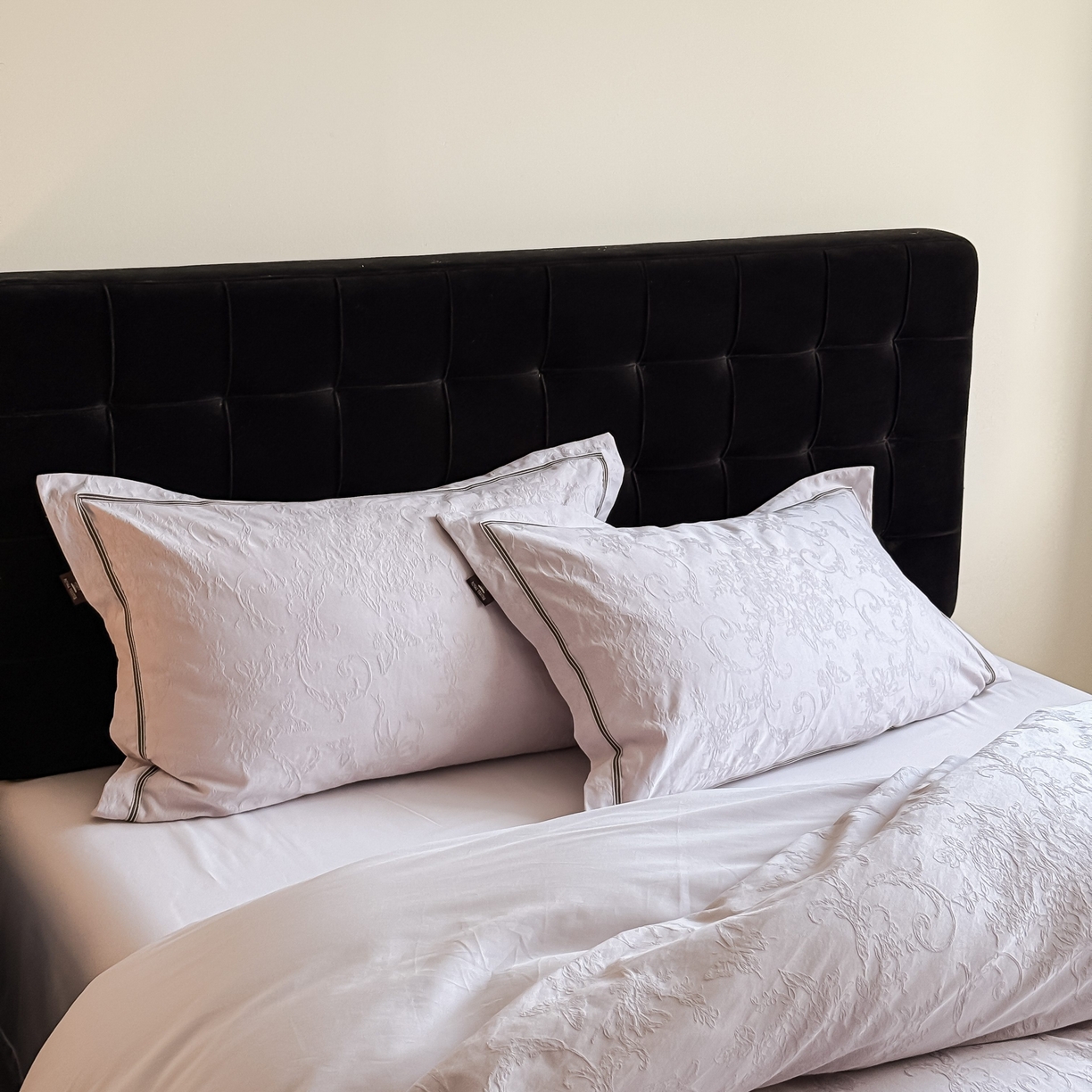 91家纺网 家纺一手货源 找家纺 于果 2025新款全棉纯棉亮面立体浮雕磨毛四件套 花漾梦境-幻影紫