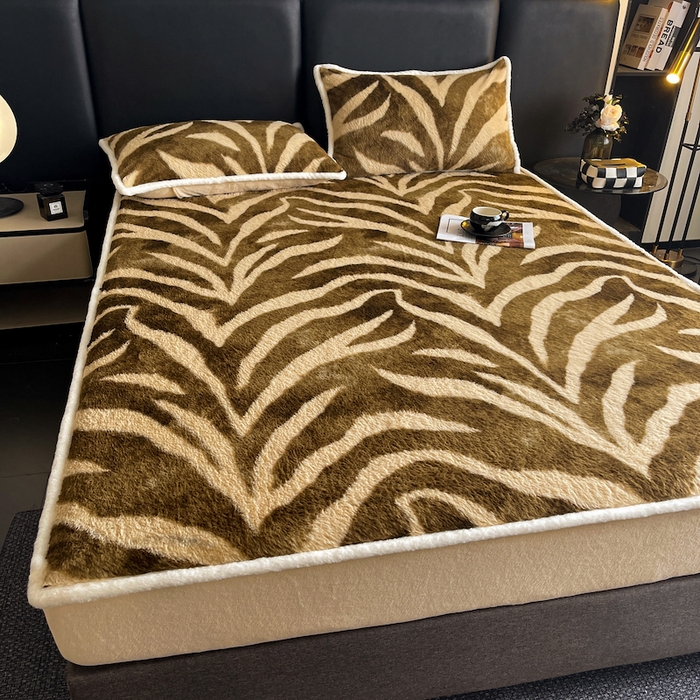 91家纺网 家纺一手货源 找家纺 极简 2025新款牛奶绒保暖单床笠 床笠单件 弗洛朗-咖