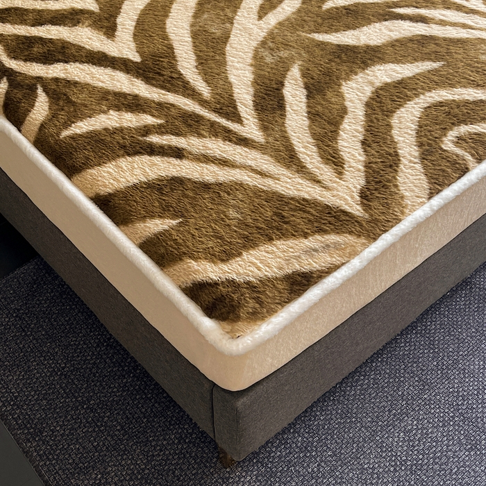 91家纺网 家纺一手货源 找家纺 极简 2025新款牛奶绒保暖单床笠 床笠单件 弗洛朗-咖