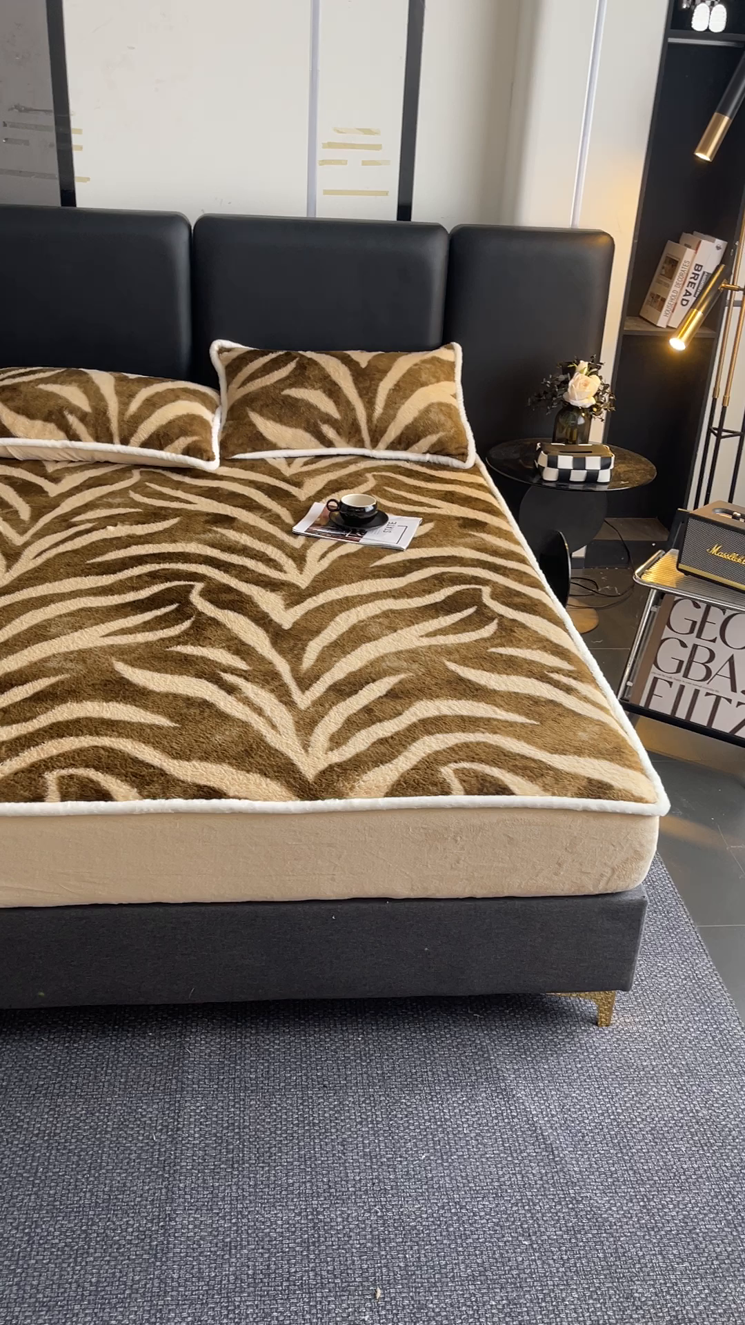 91家纺网 家纺一手货源 找家纺 极简 2025新款牛奶绒保暖单床笠 床笠单件 弗洛朗-咖