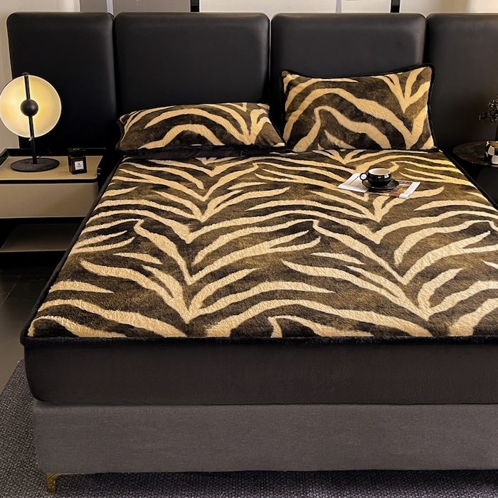 91家纺网 家纺一手货源 找家纺 极简 2025新款牛奶绒保暖单床笠 床笠单件 弗洛朗-蓝