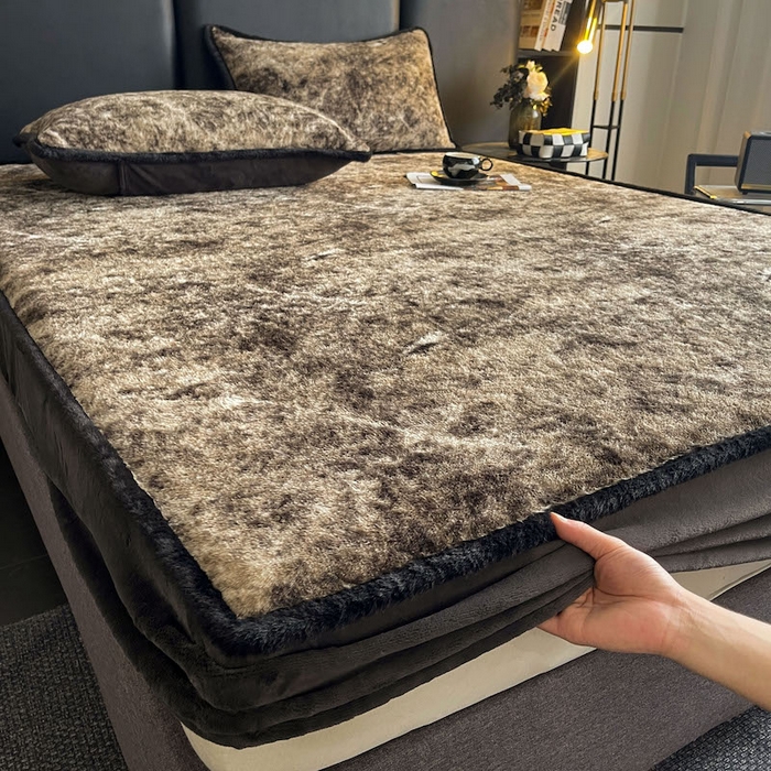 91家纺网 家纺一手货源 找家纺 极简 2025新款牛奶绒保暖单床笠 床笠单件 莉雅-灰