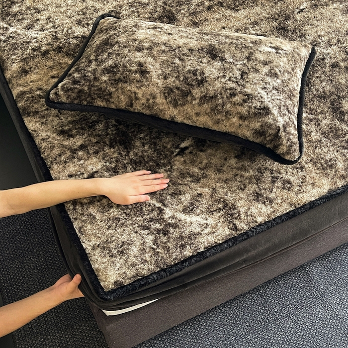 91家纺网 家纺一手货源 找家纺 极简 2025新款牛奶绒保暖单床笠 床笠单件 莉雅-灰