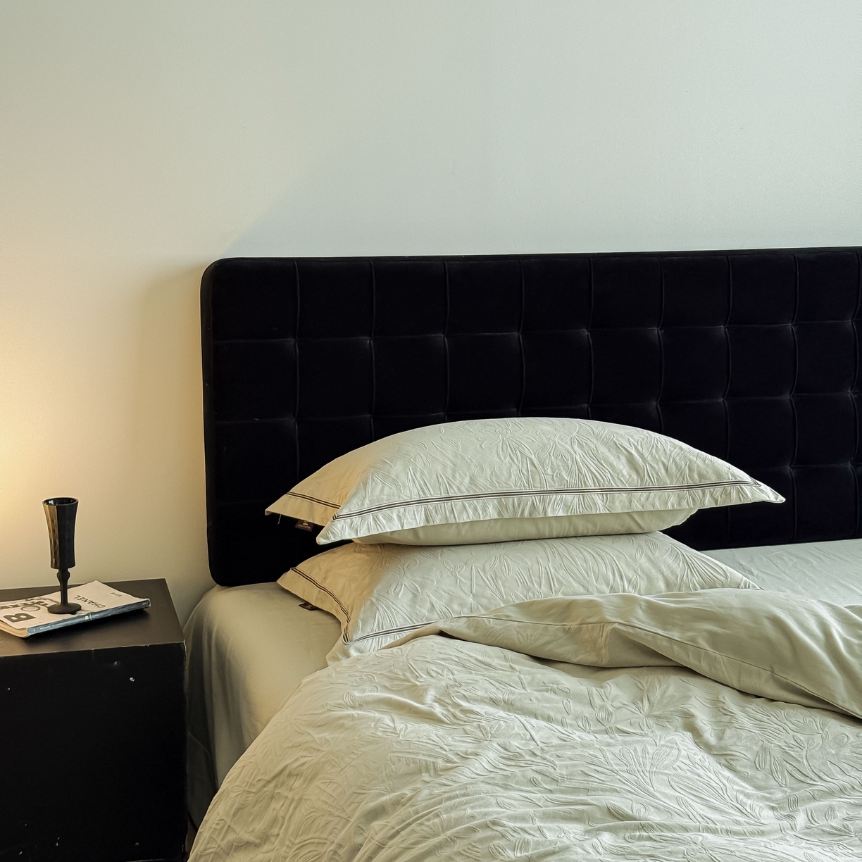 91家纺网 家纺一手货源 找家纺 于果 2025新款全棉纯棉亮面立体浮雕磨毛四件套 秘境-奶绿