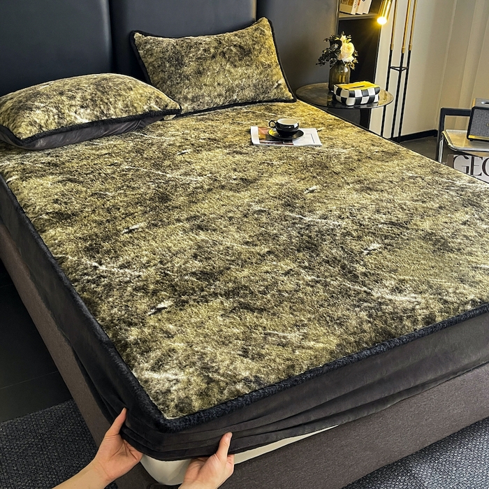 91家纺网 家纺一手货源 找家纺 极简 2025新款牛奶绒保暖单床笠 床笠单件 莉雅-绿