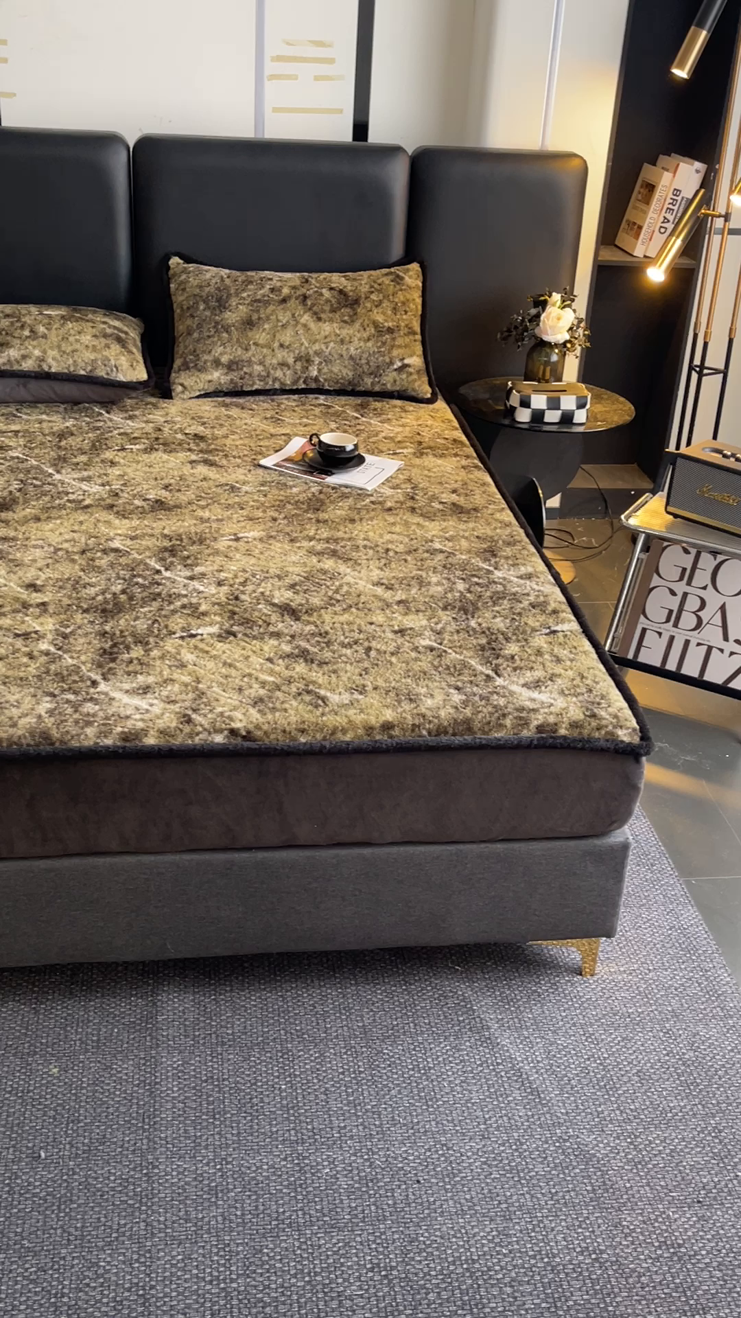 91家纺网 家纺一手货源 找家纺 极简 2025新款牛奶绒保暖单床笠 床笠单件 莉雅-绿