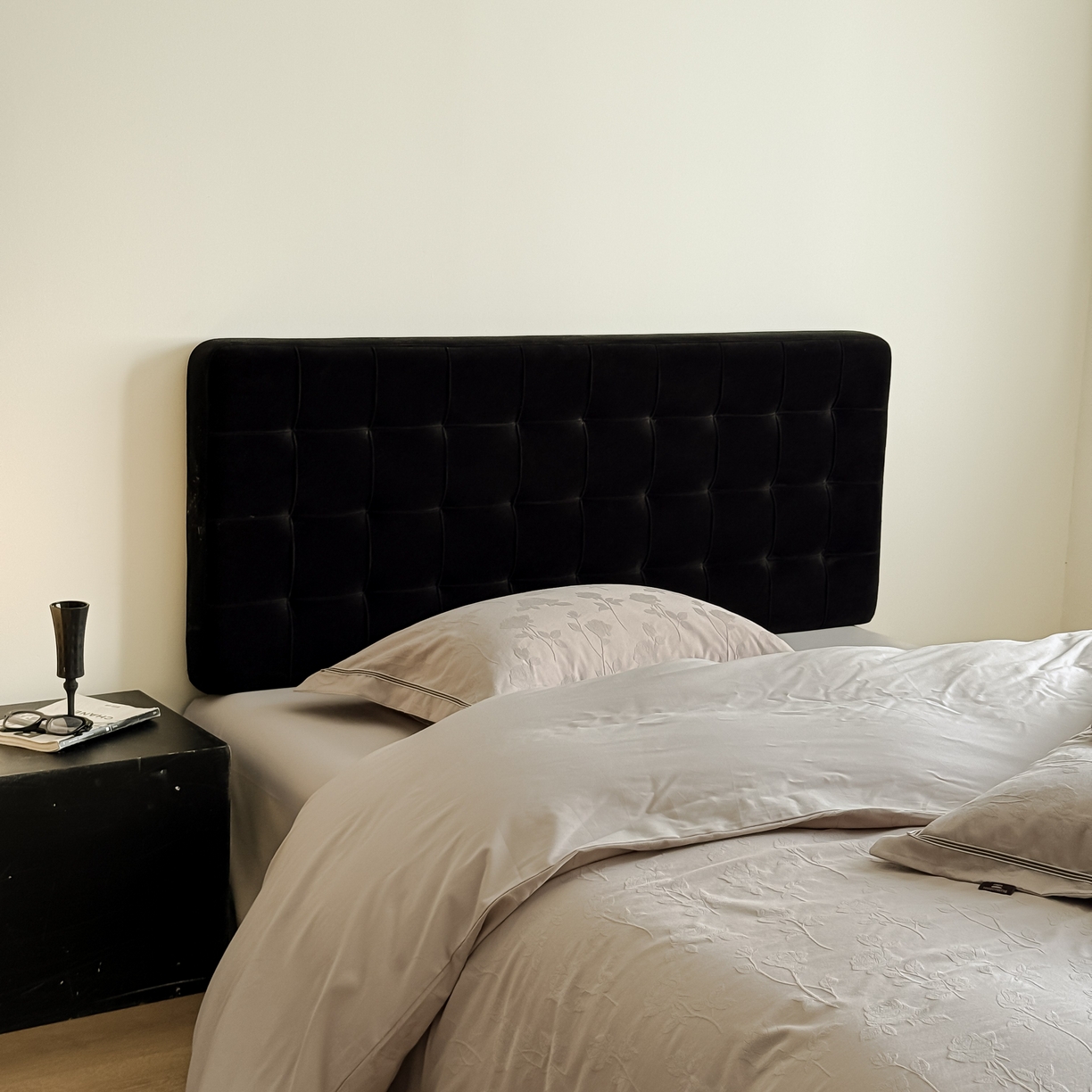 91家纺网 家纺一手货源 找家纺 于果 2025新款全棉纯棉亮面立体浮雕磨毛四件套 岁月留声-金属灰