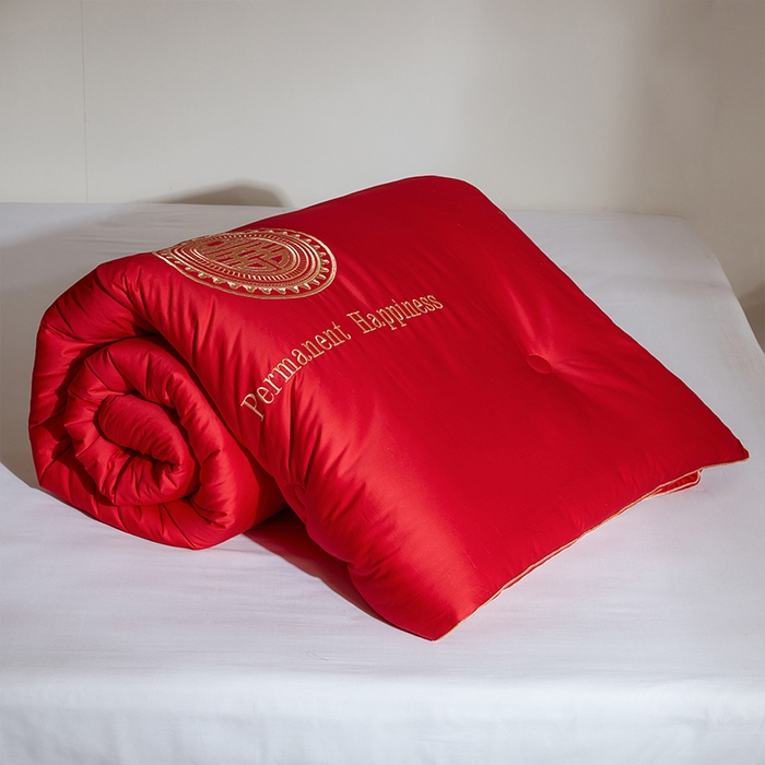 91家纺网 家纺一手货源 找家纺 （总）纪梵茜 2025新款全棉婚庆被芯长绒棉51%大豆纤维被子纯棉喜庆婚嫁大红冬被-喜事连连