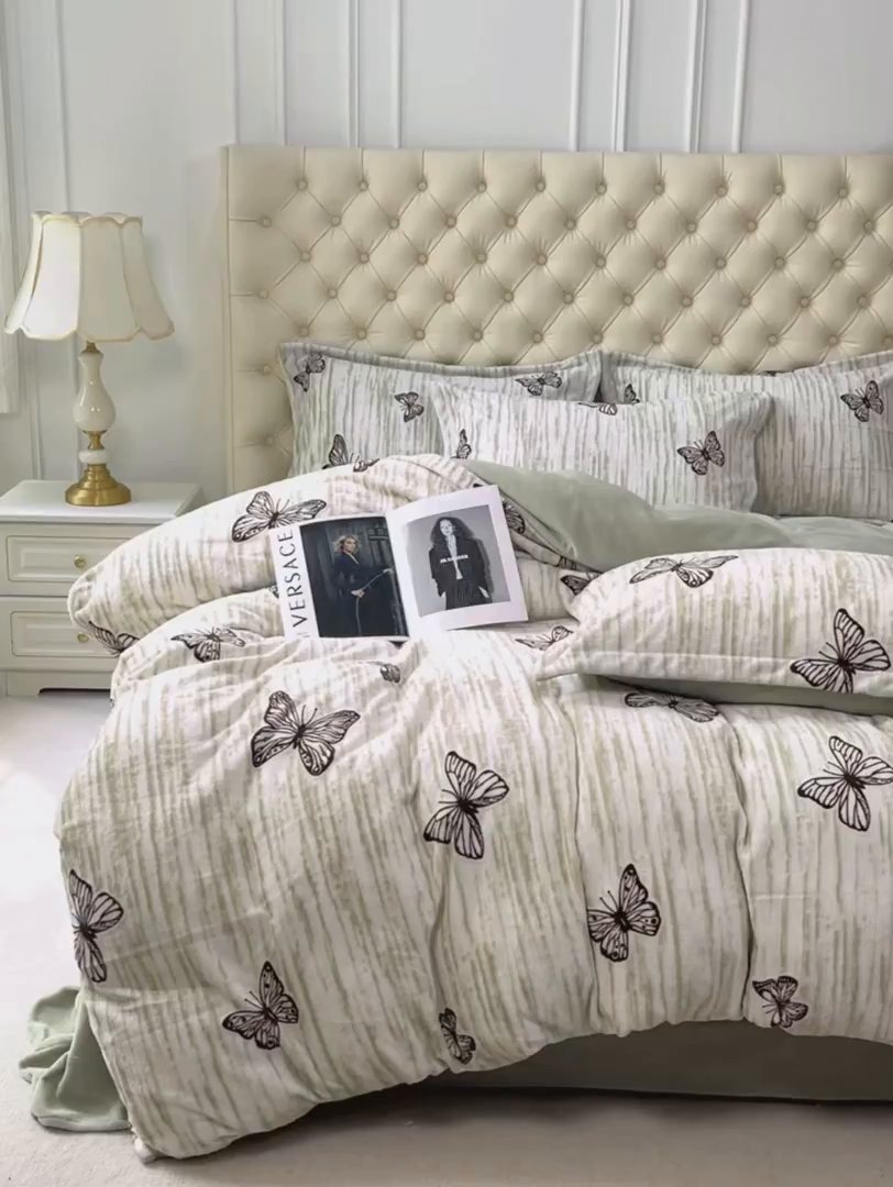 91家纺网 家纺一手货源 找家纺 （总）未来家居 2025新款赫本风印花款提花绒四件套