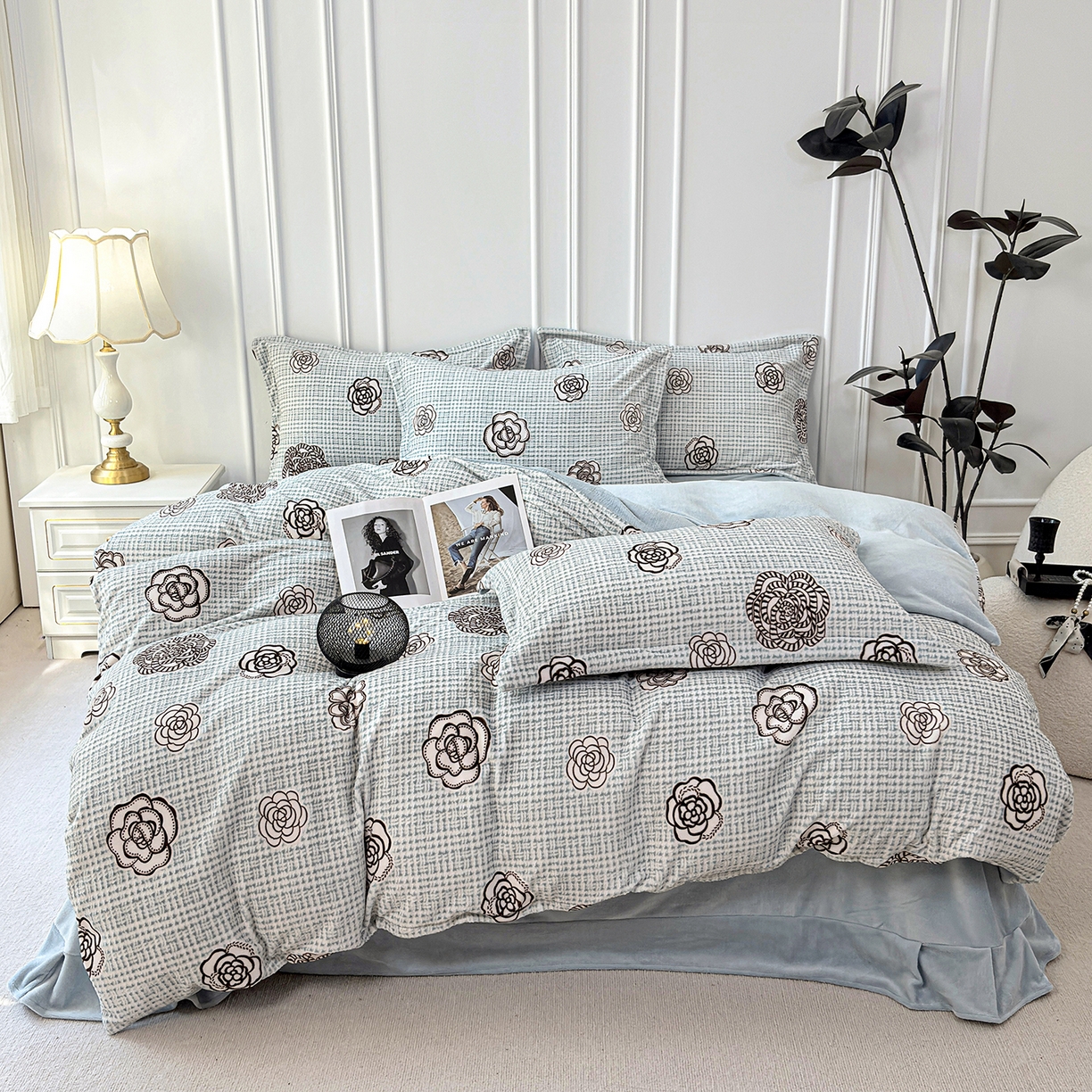 91家纺网 家纺一手货源 找家纺 （总）未来家居 2025新款赫本风印花款提花绒四件套