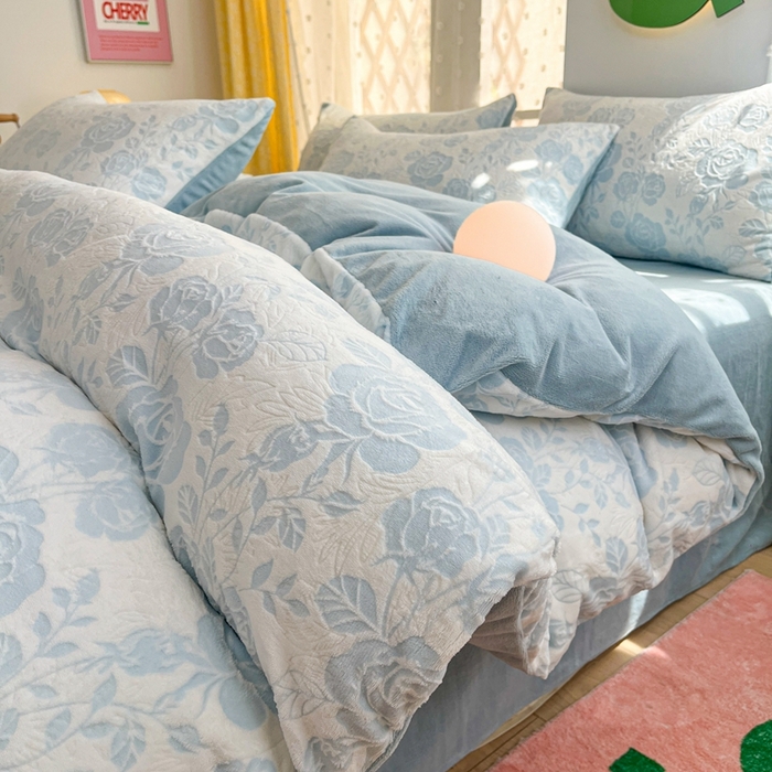 91家纺网 家纺一手货源 找家纺 （总）菡宝 【第一批】2025雕花绒牛奶绒四件套-邦尼兔-支持定做定制尺寸