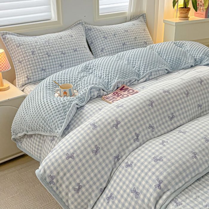 91家纺网 家纺一手货源 找家纺 （总）青竹苑 2025新款牛奶绒豆豆绒夹棉床盖款四件套