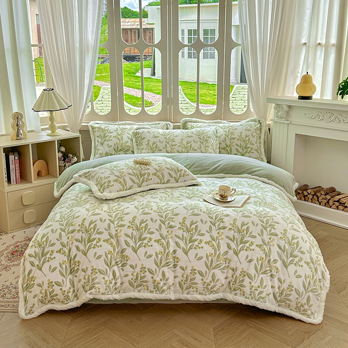 91家纺网 家纺一手货源 找家纺 Mata蔓塔家 2025新款小清新牛奶绒雕花兔毛绒包边四件套 浅草听风