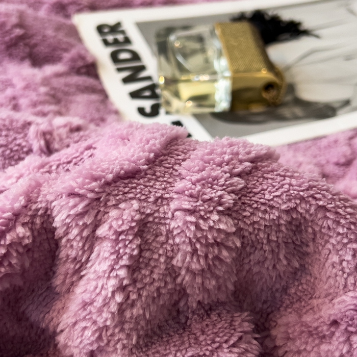 91家纺网 家纺一手货源 找家纺 云恋家纺 2025新款卡通加厚雪花绒双层毛毯 塔芙绒毛毯-雅紫