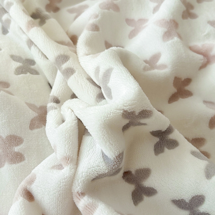 91家纺网 家纺一手货源 找家纺 Mata蔓塔家 2025新款小清新牛奶绒雕花兔毛绒包边四件套 织梦-咖