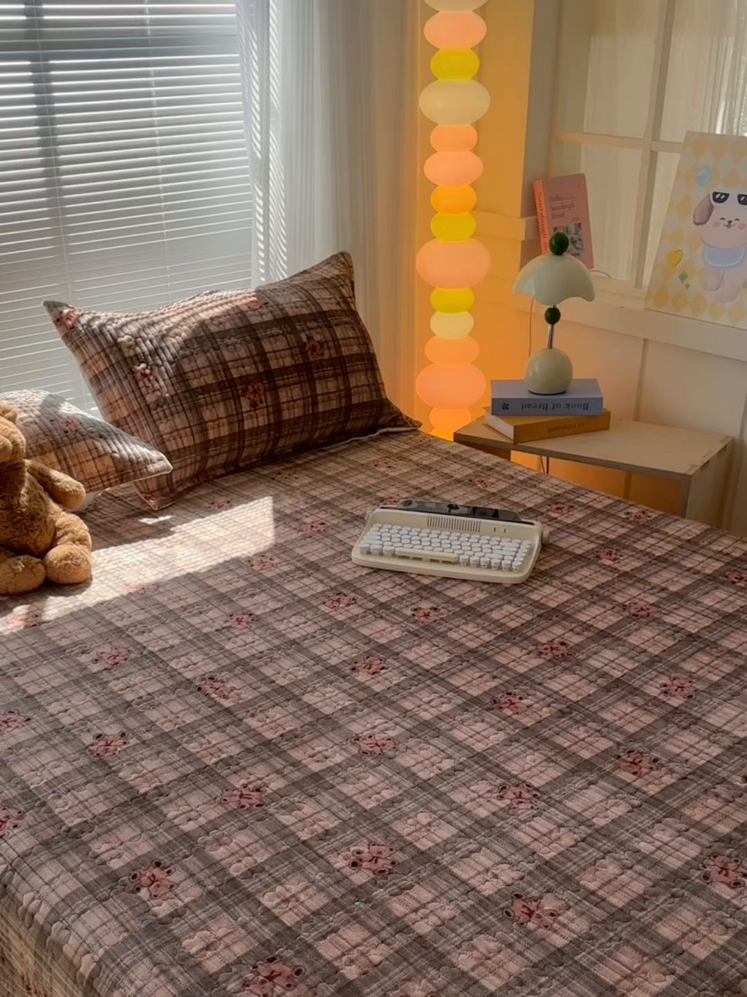 91家纺网 家纺一手货源 找家纺 青竹苑 2025新款牛奶绒豆豆绒夹棉床盖款四件套 饼干小熊