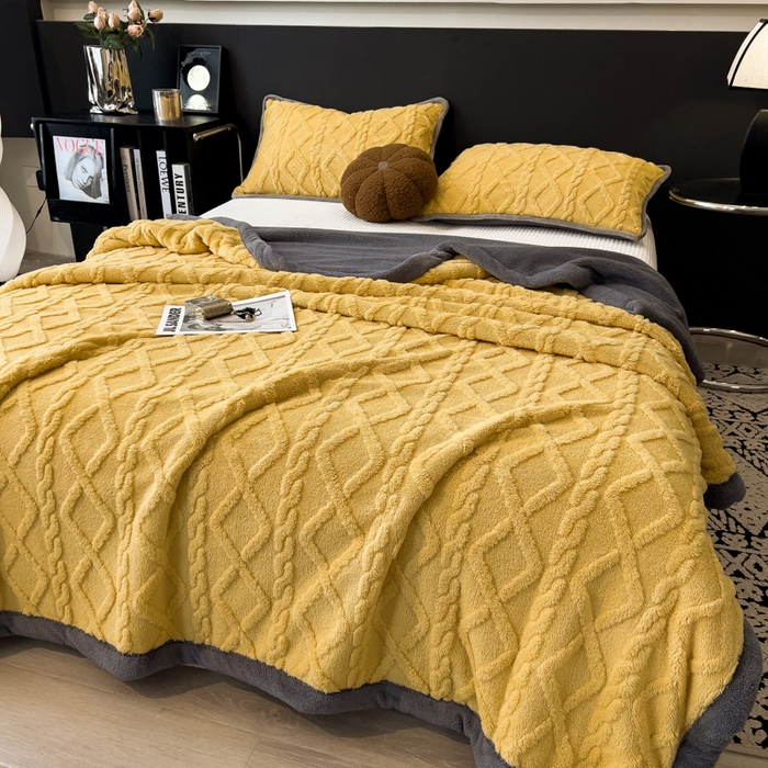 91家纺网 家纺一手货源 找家纺 云恋家纺 2025新款卡通加厚雪花绒双层毛毯 塔芙绒毛毯-柠檬黄