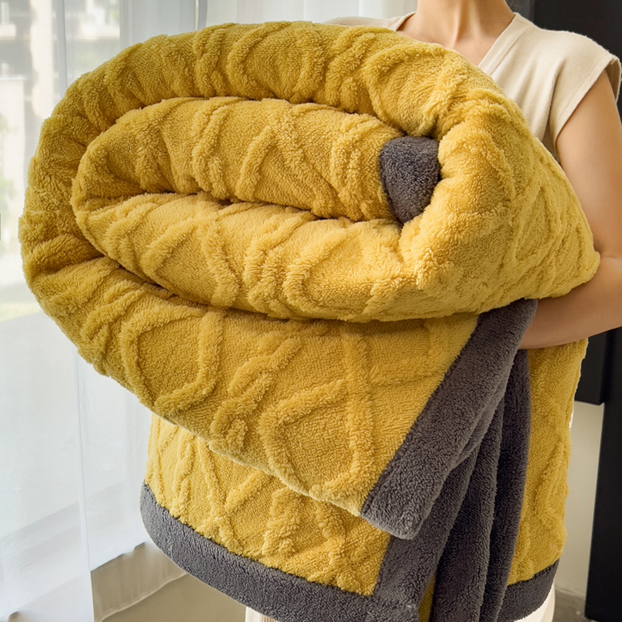 云恋家纺 2025新款卡通加厚雪花绒双层毛毯 塔芙绒毛毯-柠檬黄