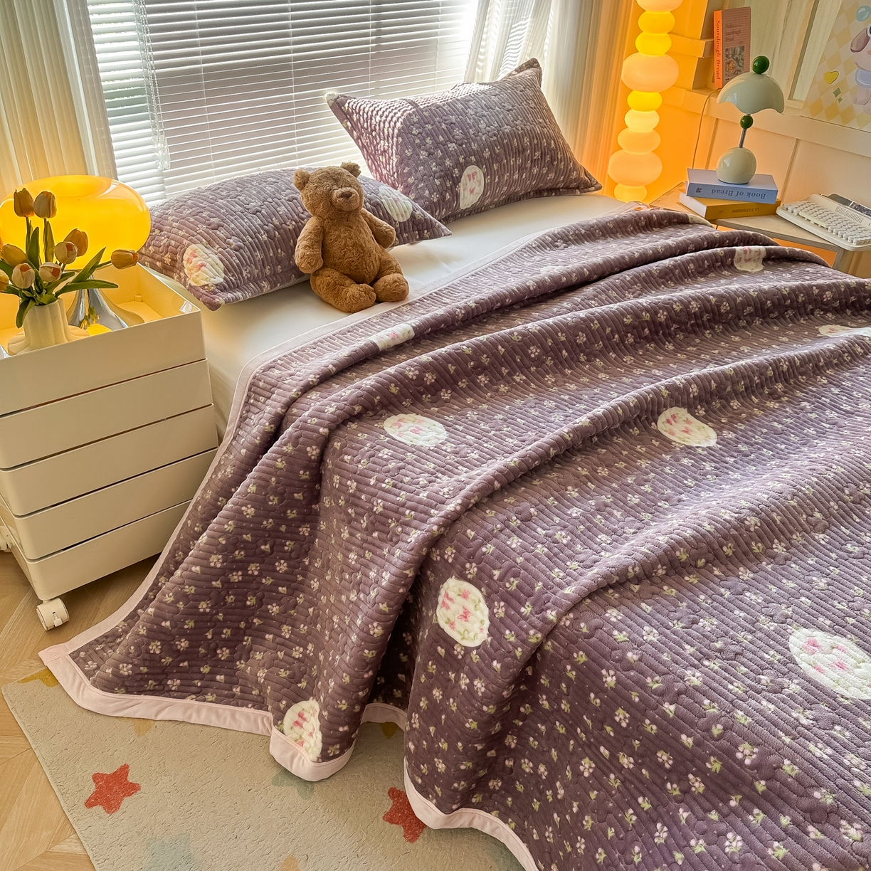 91家纺网 家纺一手货源 找家纺 青竹苑 2025新款牛奶绒豆豆绒夹棉床盖款四件套 布洛克