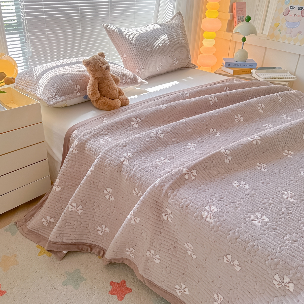 91家纺网 家纺一手货源 找家纺 青竹苑 2025新款牛奶绒豆豆绒夹棉床盖款四件套 情浓巧克力