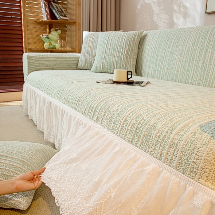 91家纺网 家纺一手货源 找家纺 沐沐家纺 2026新款星弦裙边款沙发套 抹茶绿