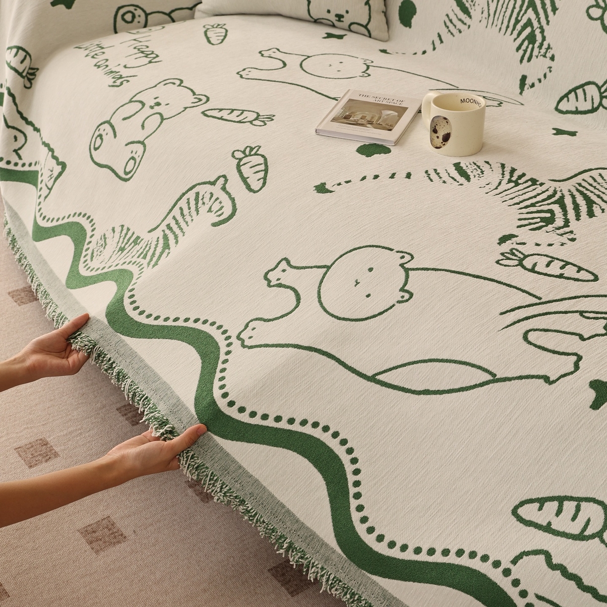 91家纺网 家纺一手货源 找家纺 沐沐家纺 2026新款动物萌友沙发巾 动物萌友-绿色