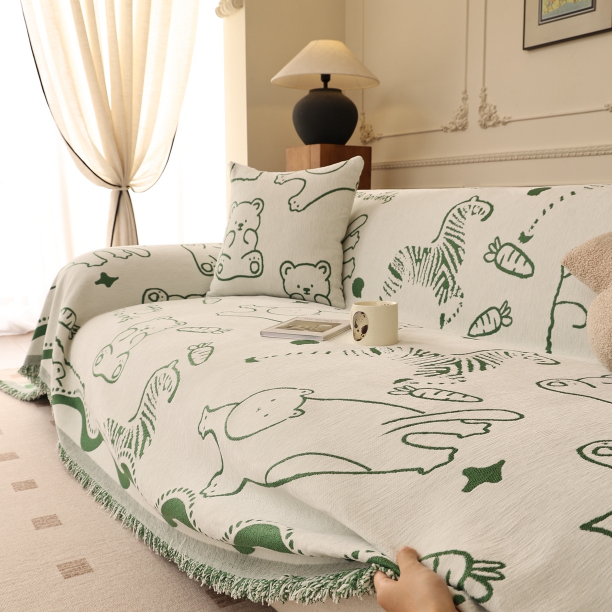 91家纺网 家纺一手货源 找家纺 沐沐家纺 2026新款动物萌友沙发巾 动物萌友-绿色