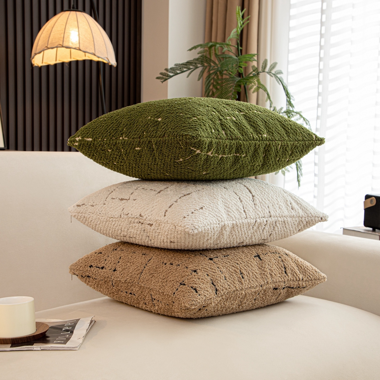 91家纺网 家纺一手货源 找家纺 沐沐家纺 2026新款漫星抱枕 组合图仅做展示不可下单