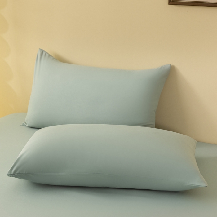 梵克保罗 2025新款简约纯色亲肤磨毛枕套 墨绿