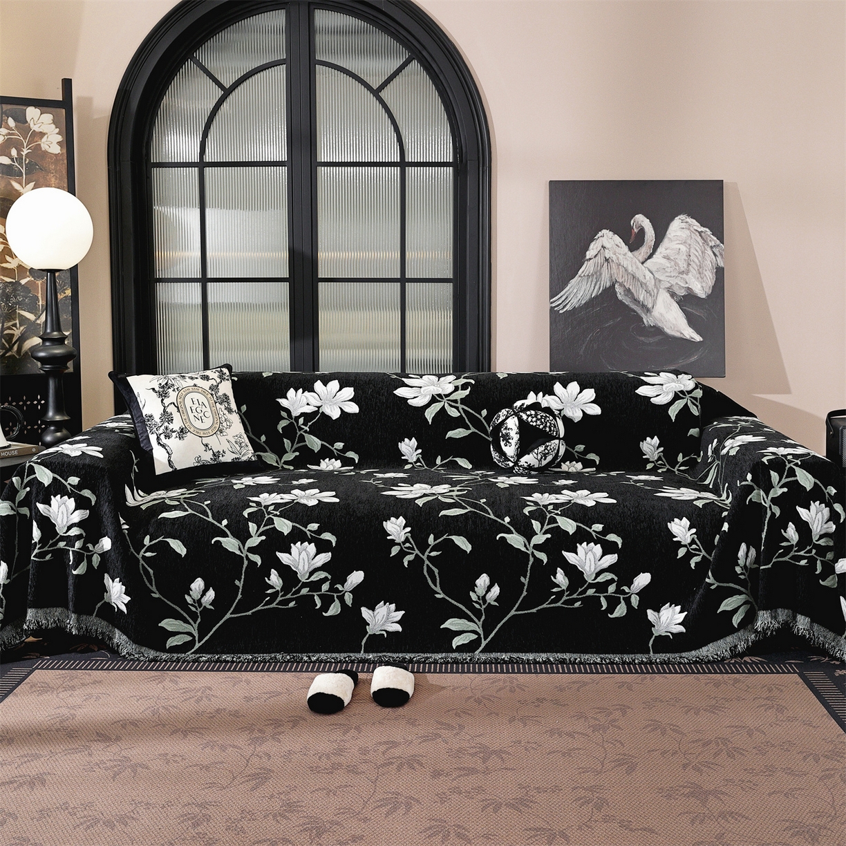 91家纺网 家纺一手货源 找家纺 共鸣沙发垫 2025新款亲肤舒适雪尼尔玉兰黑色沙发巾 玉兰黑色 180x130cm沙发巾