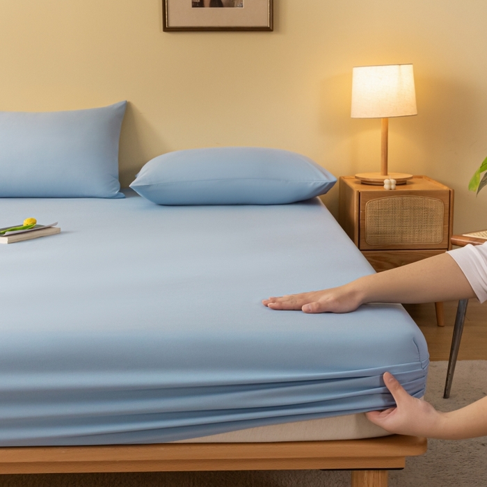 91家纺网 家纺一手货源 找家纺 梵克保罗 2025新款简约纯色亲肤磨毛床笠 天蓝